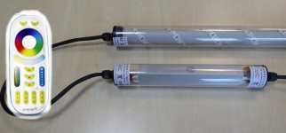 Klare Schlagzähe Kunststoffröhre mit LED Bänder im Innern.